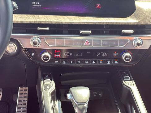 Used 2024 Kia Telluride SX Prestige AWD/4WD image 23