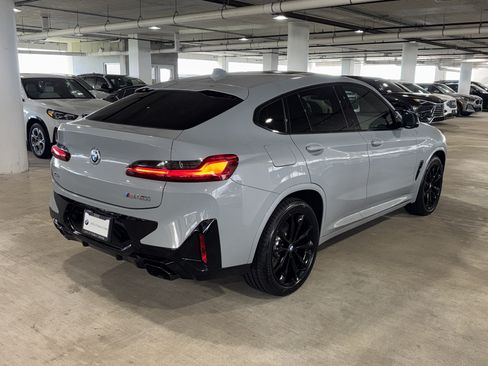 Used 2024 BMW X4 M40i w/ Premium Package AWD/4WD image 8