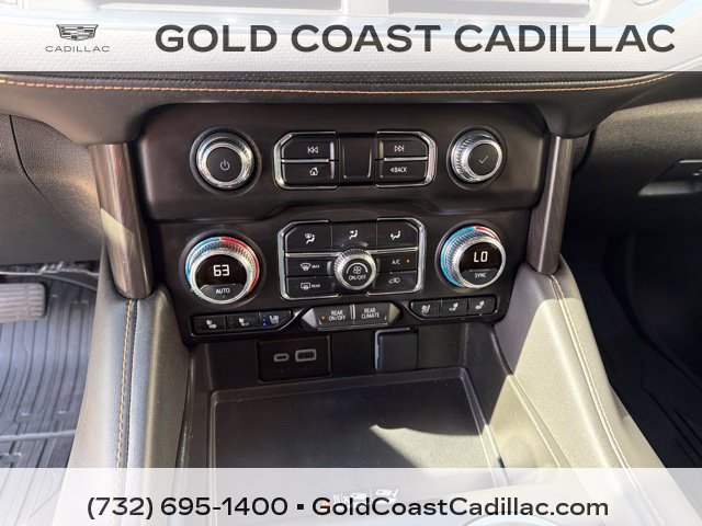 Used 2024 GMC Yukon AT4 w/ LPO, Floor Liner Package AWD/4WD image 28