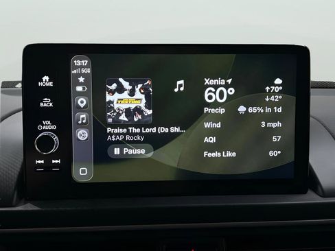 Certified 2023 Honda Pilot Touring image 20