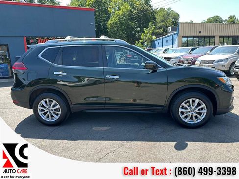 Used 2020 Nissan Rogue SV image 8