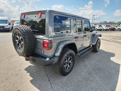 Used 2019 Jeep Wrangler Unlimited Rubicon w/ Dual Top Group AWD/4WD image 5