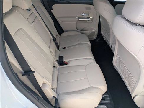 Used 2026 Mercedes-Benz GLB 250 image 19