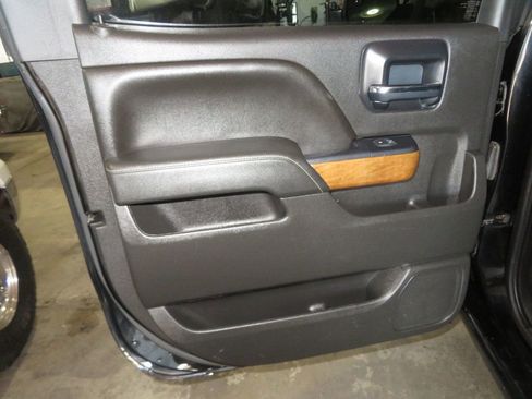 Used 2014 Chevrolet Silverado 1500 LTZ w/ Max Trailering Package image 22