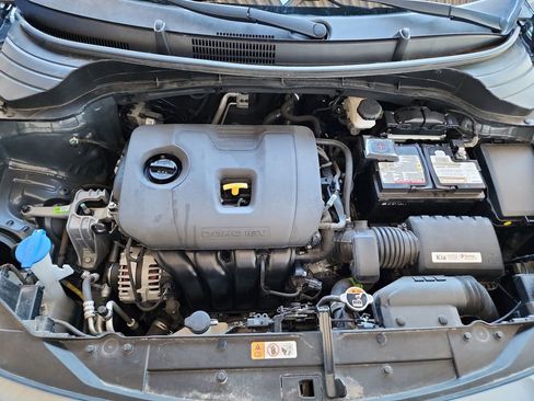 Used 2022 Kia Soul LX image 39