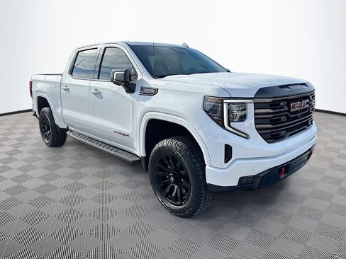 Used 2022 GMC Sierra 1500 AT4X image 3