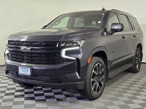 Used 2023 Chevrolet Tahoe RST AWD/4WD image 3