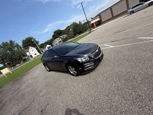 Used 2016 Chevrolet Cruze LT FWD image 5