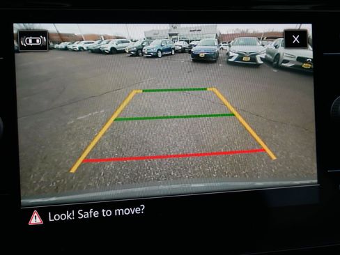 Certified 2023 Volkswagen Atlas Cross Sport SEL R-Line image 33