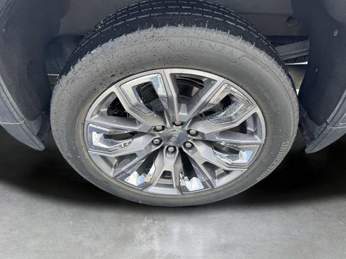Used 2023 GMC Sierra 1500 Denali w/ Denali Reserve Package AWD/4WD image 14