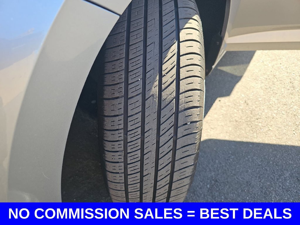 Used 2025 Volkswagen Jetta S FWD image 33