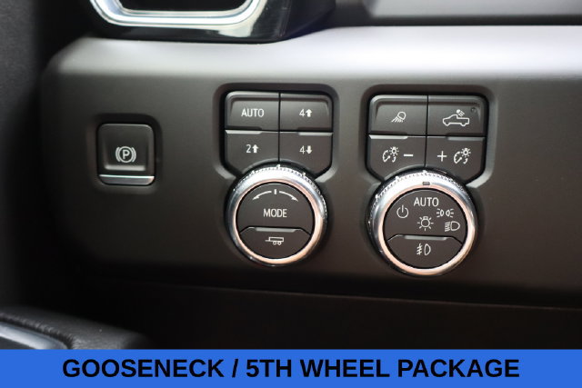 Used 2024 GMC Sierra 2500 Denali w/ Max Trailering Package AWD/4WD image 15