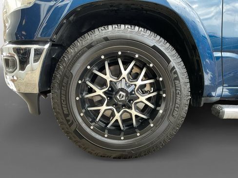 Used 2022 RAM 1500 Laramie AWD/4WD image 14