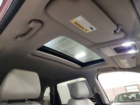 Used 2025 Honda CR-V EX-L image 32