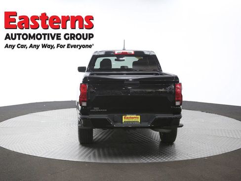 Used 2023 Chevrolet Colorado W/T RWD image 33