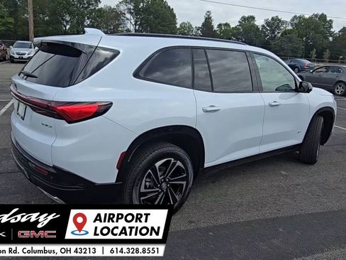 New 2026 Buick Enclave Sport Touring w/ Power Package image 9