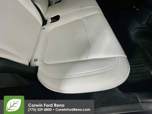 Used 2024 Tesla Model Y Long Range AWD/4WD image 28