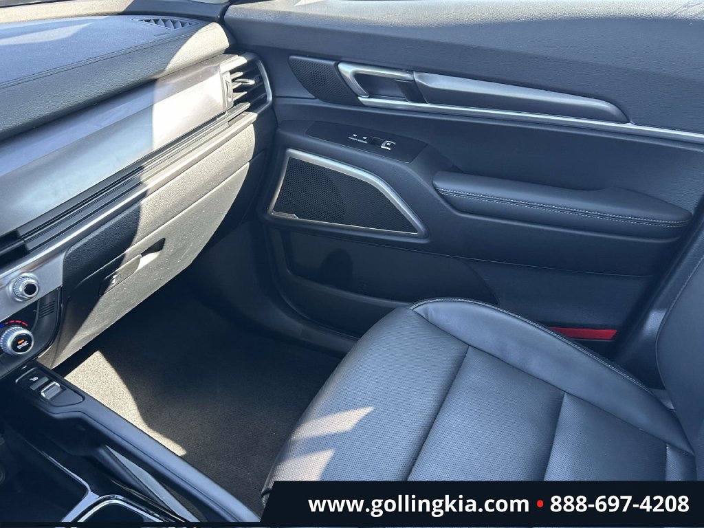 Certified 2024 Kia Telluride S w/ S Sunroof Package AWD/4WD image 32