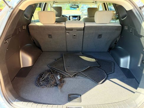 Used 2014 Hyundai Santa Fe Sport image 9