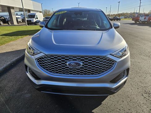 Used 2024 Ford Edge SEL image 3