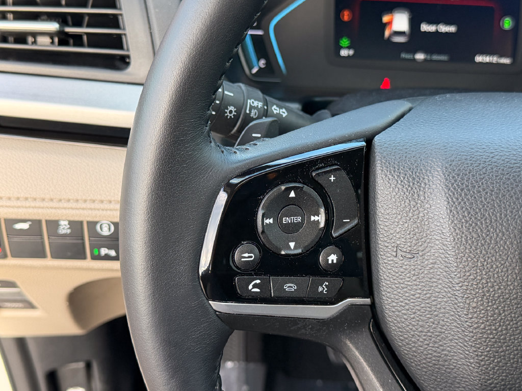 Used 2024 Honda Odyssey Touring image 19