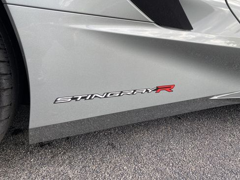 Used 2024 Chevrolet Corvette Stingray Preferred Cpe w/ Battery Protection Package RWD image 42