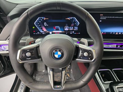 Certified 2025 BMW 740i RWD image 18