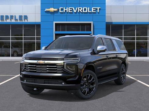 New 2026 Chevrolet Suburban Premier w/ Sun And Tow Package AWD/4WD image 6