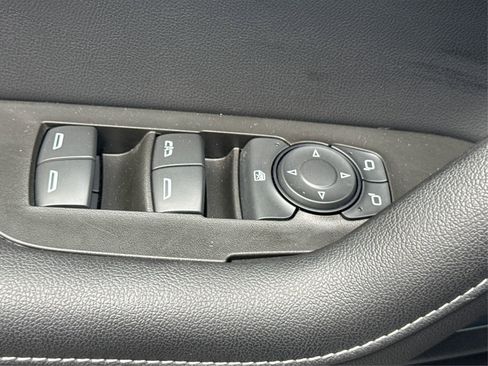 Certified 2023 Chevrolet Blazer LT image 37