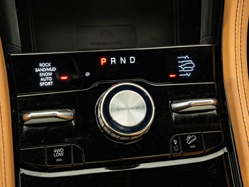 Used 2022 Jeep Grand Cherokee Summit AWD/4WD image 38