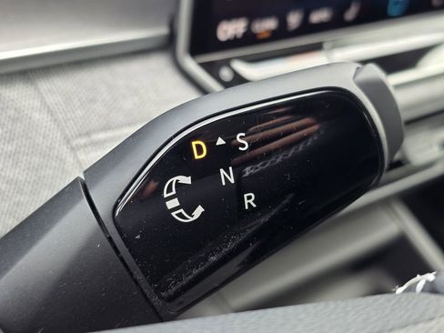 New 2026 Volkswagen Tiguan S FWD image 15