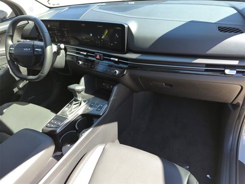 New 2026 Kia Sportage SX image 14