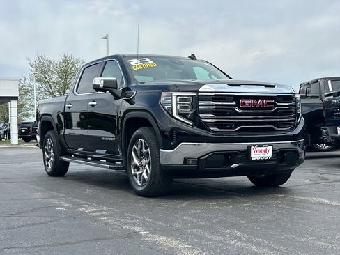 Certified 2023 GMC Sierra 1500 SLT w/ SLT Premium Package AWD/4WD image 2