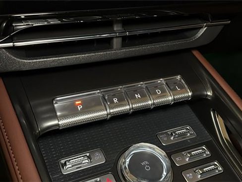 New 2026 Lincoln Nautilus Reserve image 21