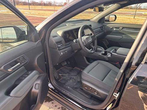 New 2026 GMC Terrain AT4 w/ Convenience Package III image 11