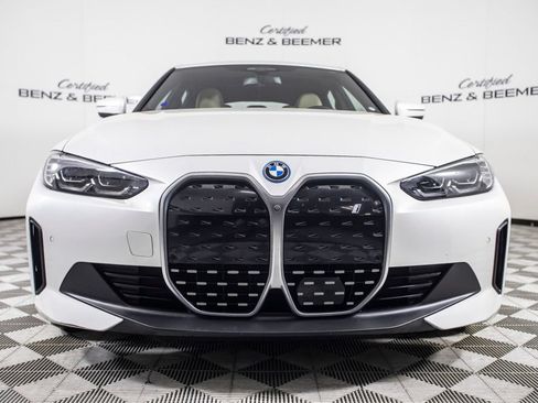 Used 2023 BMW i4 eDrive40 RWD image 5