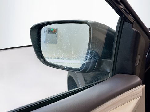 Used 2017 Nissan Murano SL w/ SL Technology Package image 16