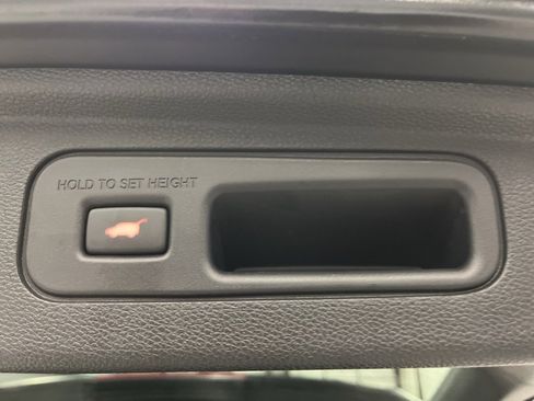 Used 2025 Honda Odyssey Touring image 42