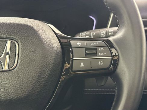 Used 2023 Honda Pilot Touring image 20