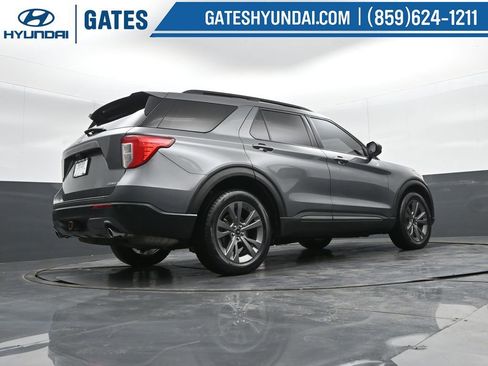 Used 2021 Ford Explorer XLT w/ Equipment Group 202A image 47