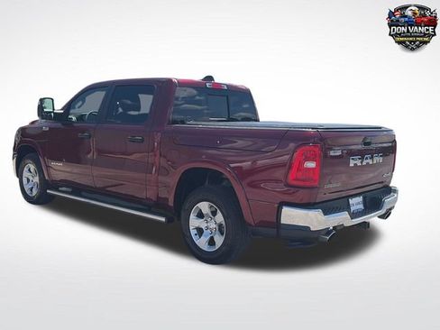 Used 2025 RAM 1500 Big Horn AWD/4WD image 3