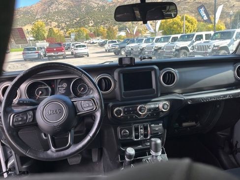 Used 2019 Jeep Wrangler Unlimited Sport S image 18