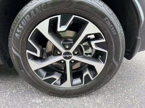 Used 2023 Kia Sportage EX AWD/4WD image 22