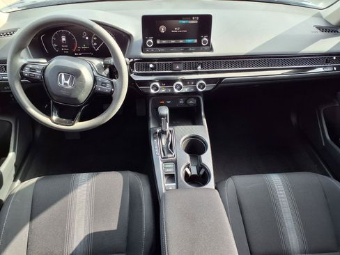 Used 2023 Honda Civic LX image 4
