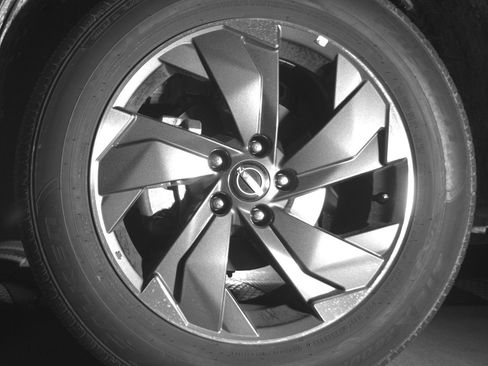 Used 2025 Nissan Rogue SV image 12