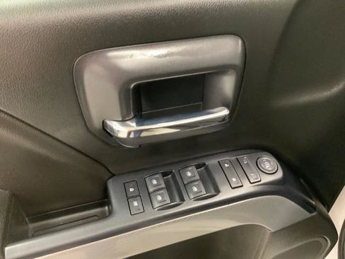 Used 2018 Chevrolet Silverado 1500 LT w/ All Star Edition AWD/4WD image 28