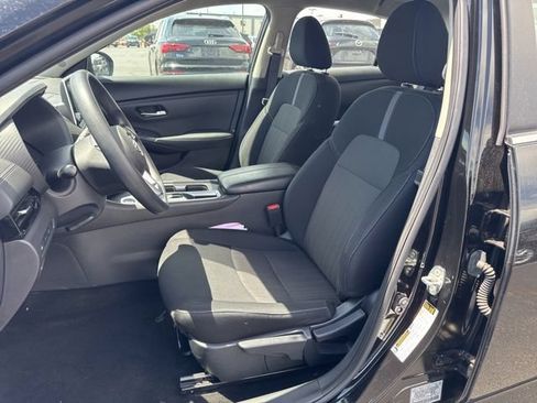 Used 2024 Nissan Sentra SV FWD image 16