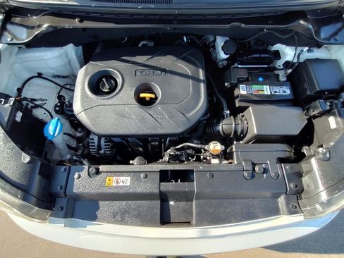 Used 2018 Kia Soul + FWD image 49