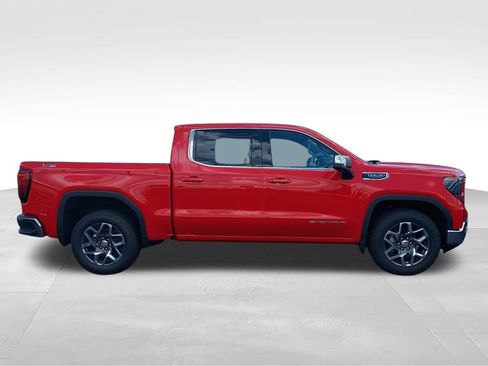 New 2026 GMC Sierra 1500 SLE w/ X31 Off-Road Package AWD/4WD image 9
