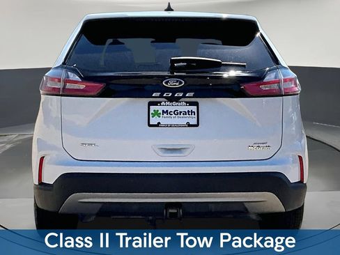 Used 2023 Ford Edge SEL w/ Convenience Package AWD/4WD image 7